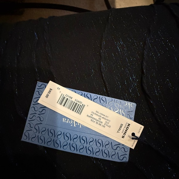 Simply Vera Vera Wang Textured Black Long Sleeve Top with Metallic Blue thread - Picture 4 of 7